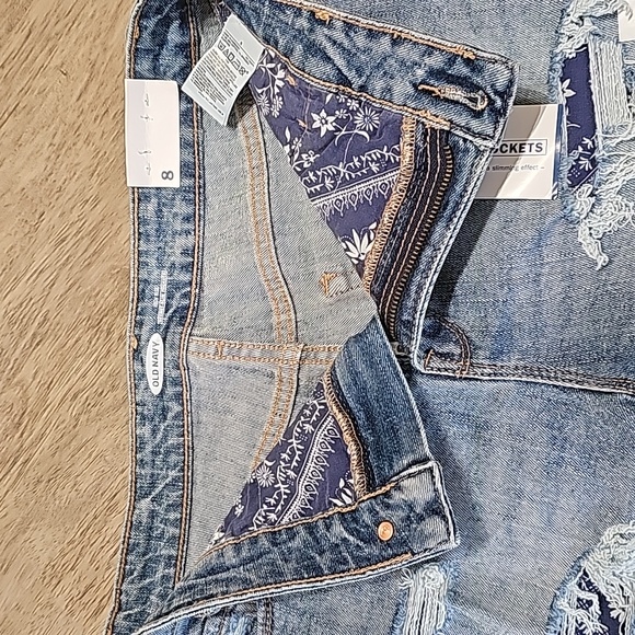 NWT Old Navy High Rise 2.5" Inseam Jean Shorts size 8 - Picture 9 of 9